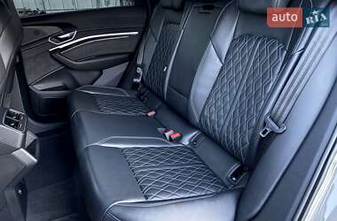 Внедорожник / Кроссовер Audi e-tron Sportback 2022 в 