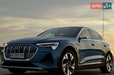 Внедорожник / Кроссовер Audi e-tron Sportback 2020 в 