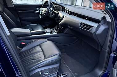 Внедорожник / Кроссовер Audi e-tron Sportback 2021 в 