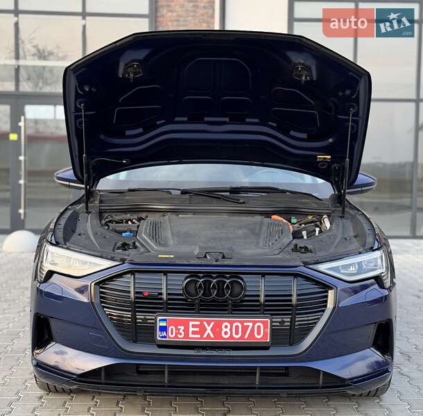 Внедорожник / Кроссовер Audi e-tron Sportback 2021 в Тернополе