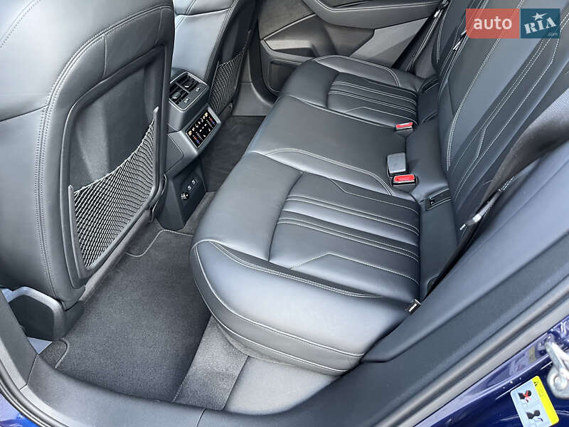 Внедорожник / Кроссовер Audi e-tron Sportback 2020 в Владимире фото 51 Внедорожник / Кроссовер Audi e-tron Sportback 2020 в Владимире