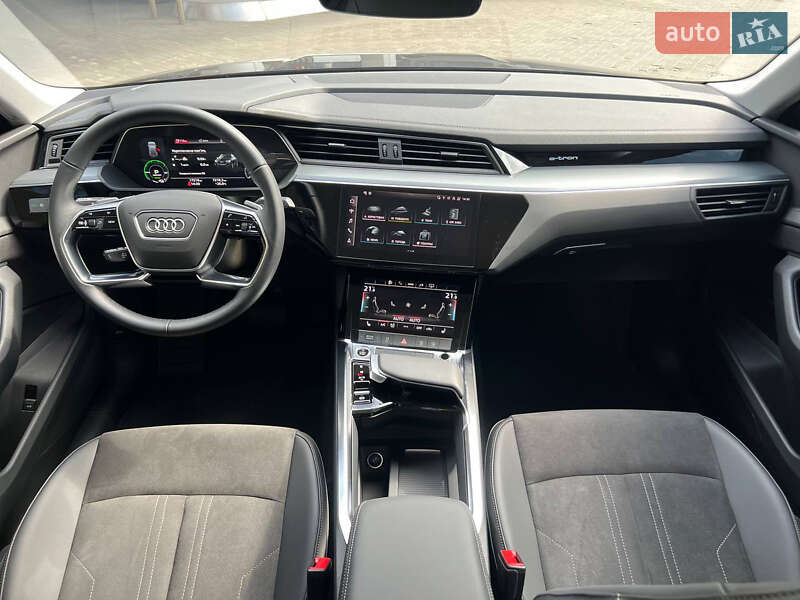 Внедорожник / Кроссовер Audi e-tron Sportback 2022 в Днепре