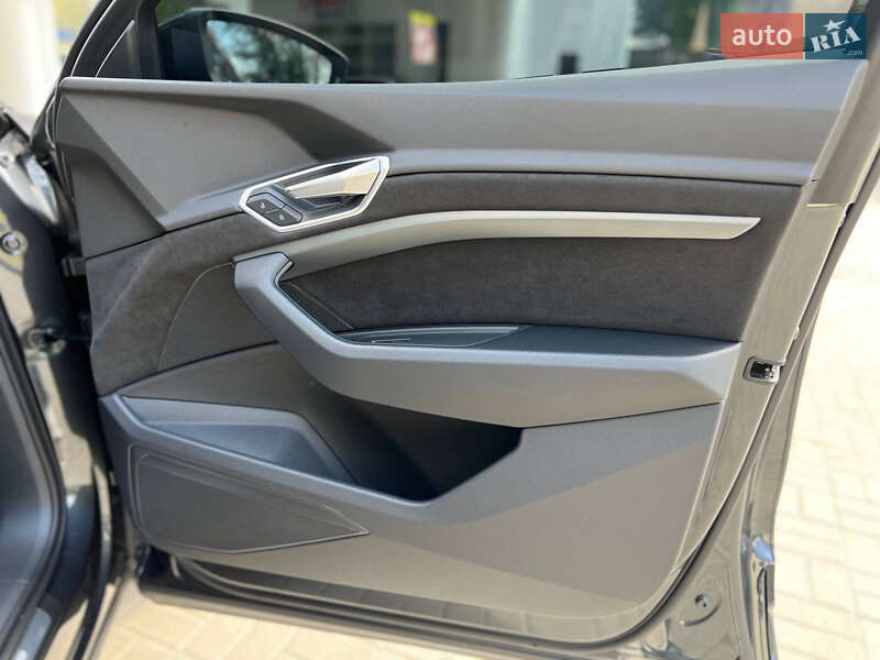 Внедорожник / Кроссовер Audi e-tron Sportback 2022 в Днепре