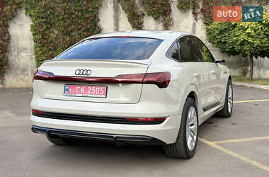 Внедорожник / Кроссовер Audi e-tron Sportback 2021 в 