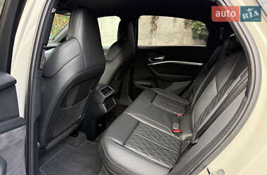 Внедорожник / Кроссовер Audi e-tron Sportback 2021 в 