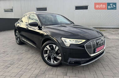 Внедорожник / Кроссовер Audi e-tron Sportback 2021 в Калуше