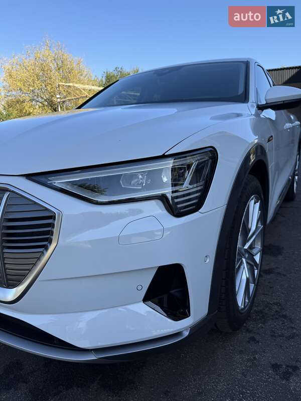 Внедорожник / Кроссовер Audi e-tron Sportback 2022 в Харькове