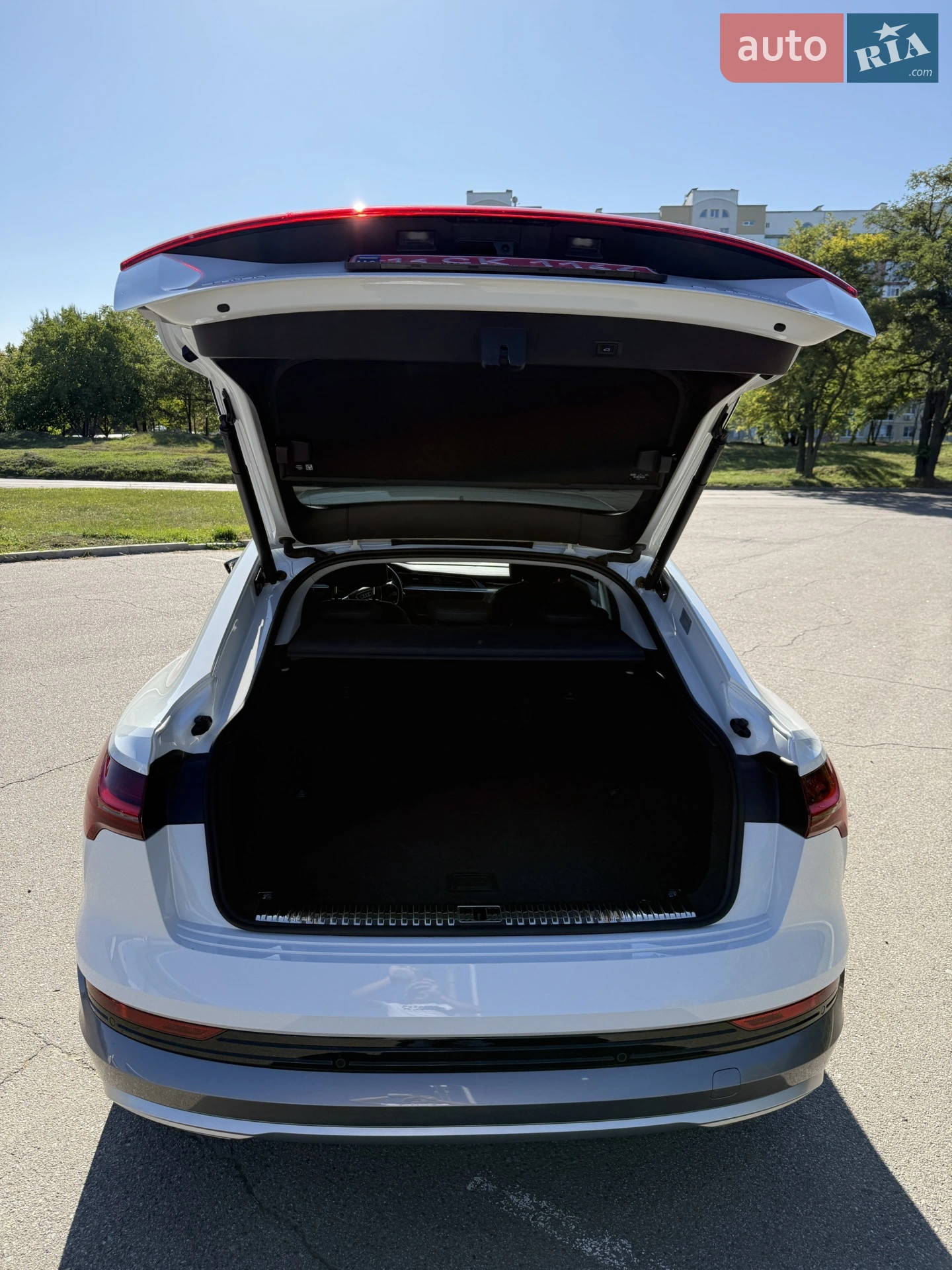 2022 Audi e-tron Sportback - мініатюра 41