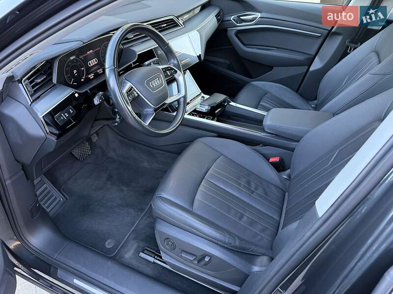 Внедорожник / Кроссовер Audi e-tron Sportback 2020 в Коломые фото 9 Внедорожник / Кроссовер Audi e-tron Sportback 2020 в Коломые