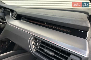 Внедорожник / Кроссовер Audi e-tron Sportback 2021 в 