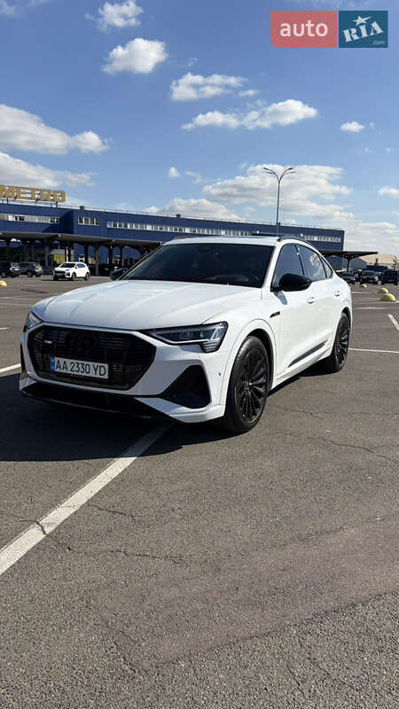 Audi e-tron Sportback 2021