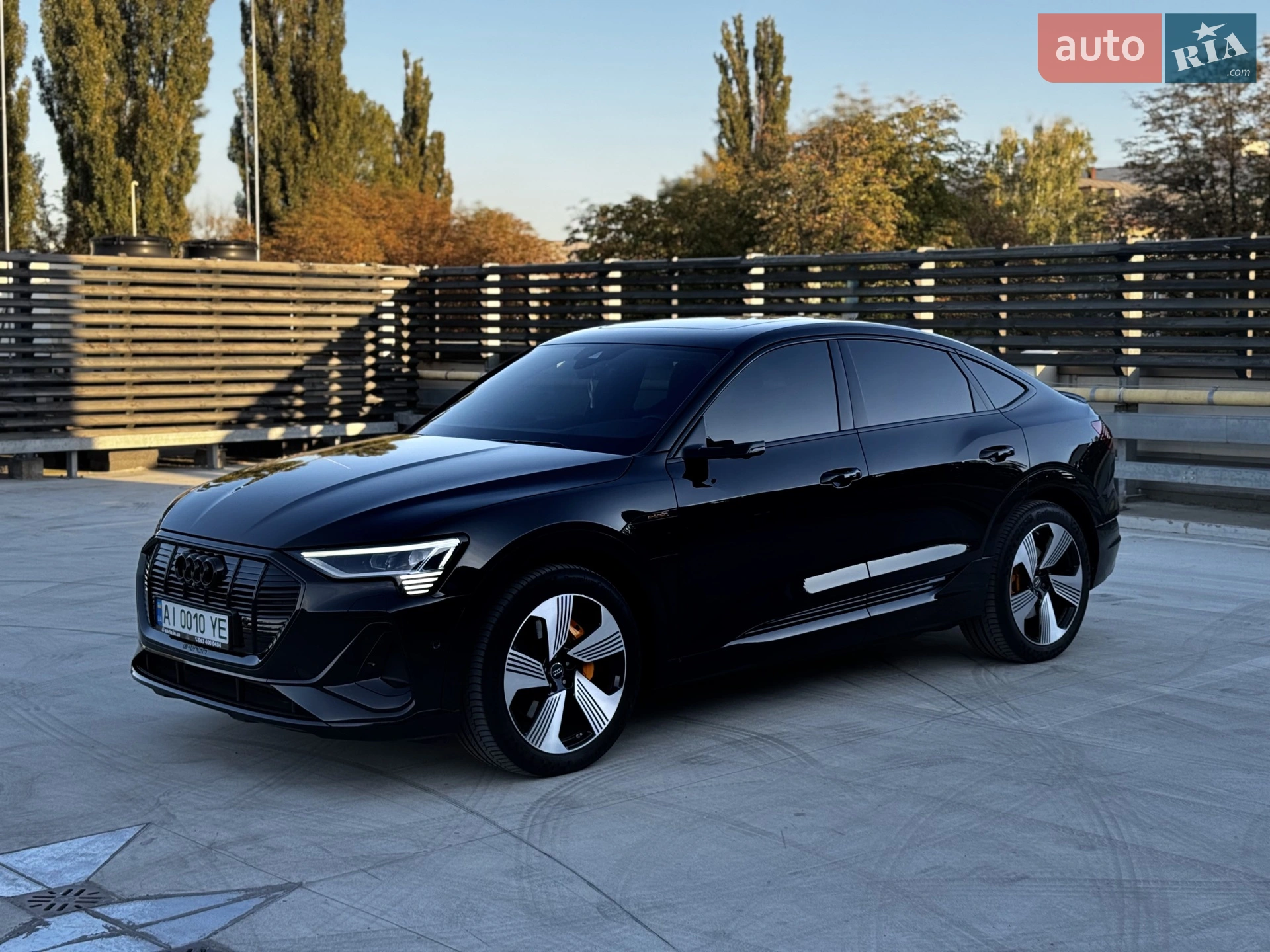 2020 Audi e-tron Sportback - мініатюра 16