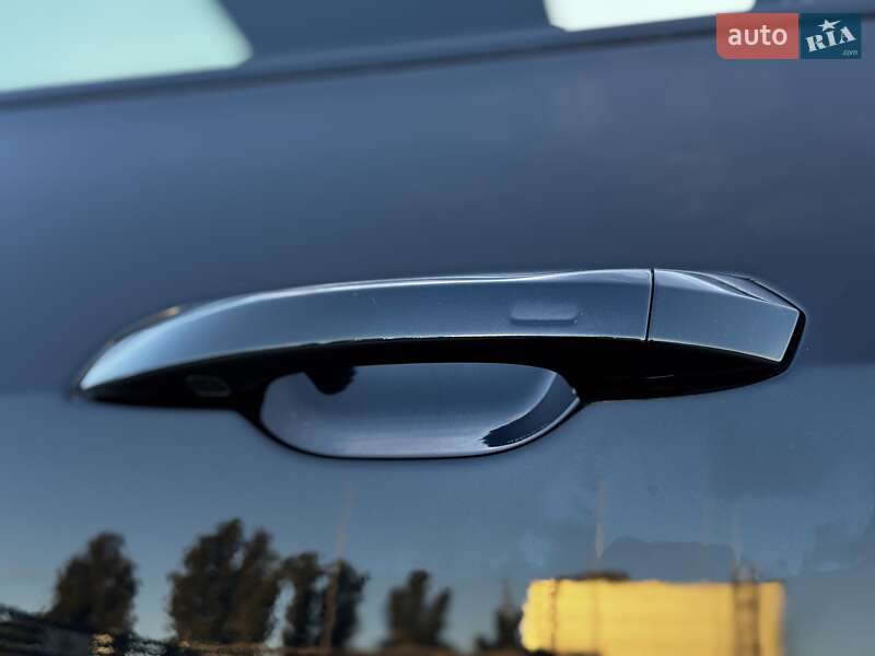 Внедорожник / Кроссовер Audi e-tron Sportback 2020 в Киеве фото 27 Внедорожник / Кроссовер Audi e-tron Sportback 2020 в Киеве