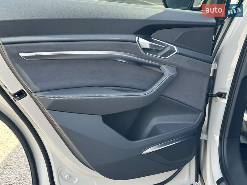 Внедорожник / Кроссовер Audi e-tron Sportback 2022 в Ковеле
