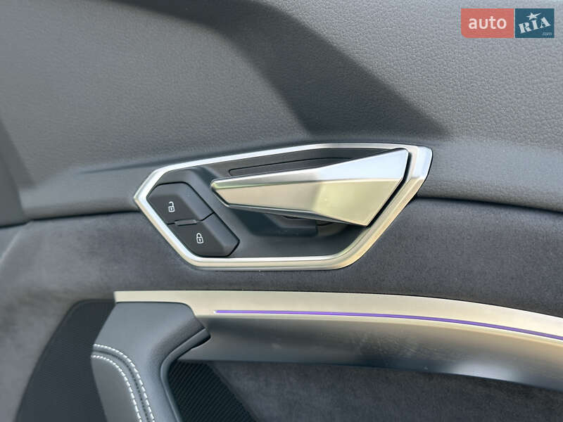 Внедорожник / Кроссовер Audi e-tron Sportback 2022 в Ковеле