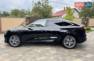 Внедорожник / Кроссовер Audi e-tron Sportback 2023 в 