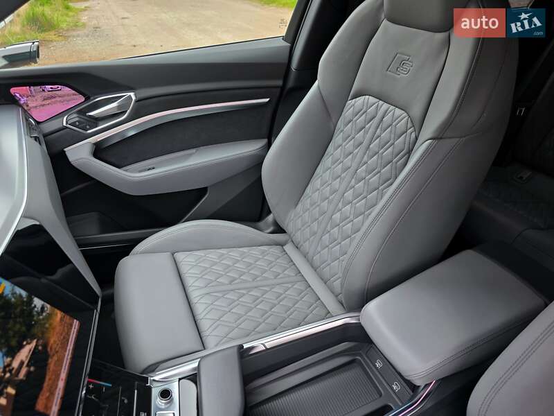 Внедорожник / Кроссовер Audi e-tron Sportback 2022 в Житомире