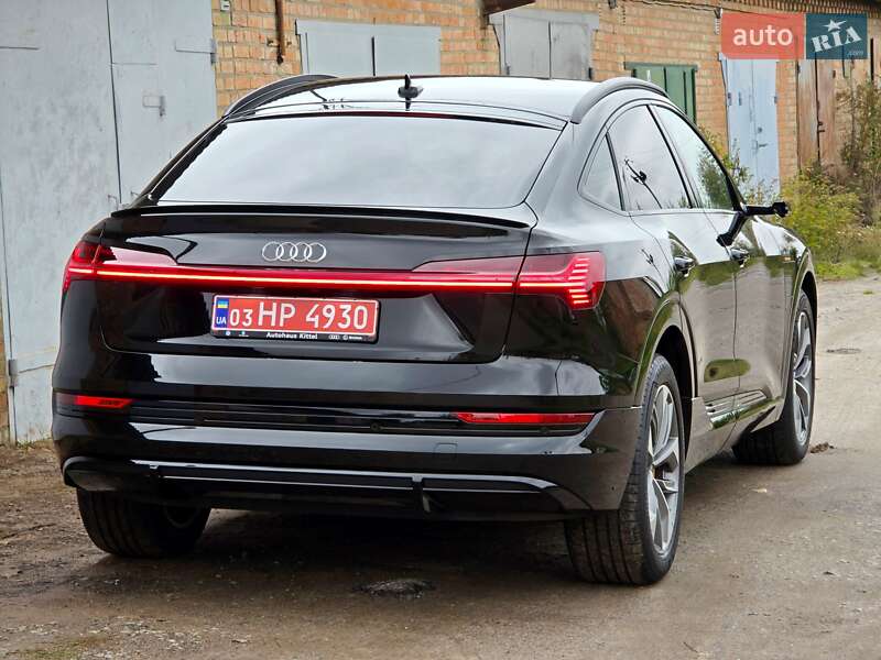 Внедорожник / Кроссовер Audi e-tron Sportback 2022 в Житомире