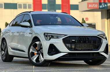 Внедорожник / Кроссовер Audi e-tron Sportback 2021 в Киеве