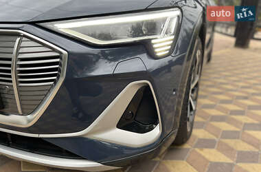 Внедорожник / Кроссовер Audi e-tron Sportback 2020 в 