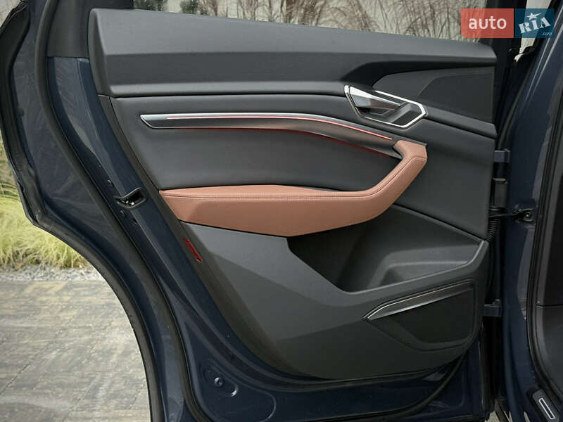 Внедорожник / Кроссовер Audi e-tron Sportback 2022 в Луцке