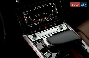 Внедорожник / Кроссовер Audi e-tron Sportback 2022 в 