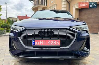 Внедорожник / Кроссовер Audi e-tron Sportback 2021 в 