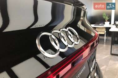 Позашляховик / Кросовер Audi e-tron Sportback 2021 в  фото 19 Позашляховик / Кросовер Audi e-tron Sportback 2021 в