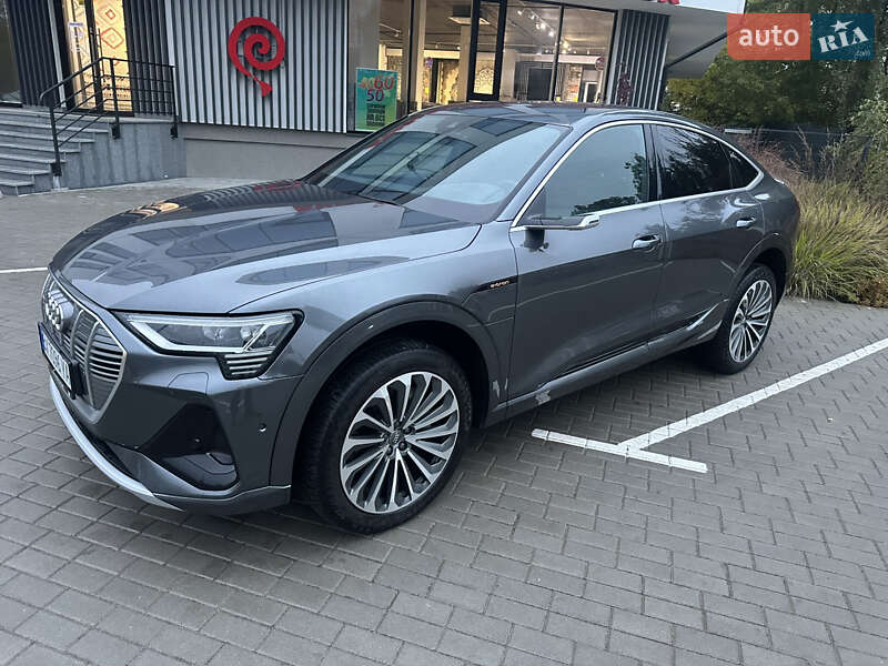 Позашляховик / Кросовер Audi e-tron Sportback 2020 в Хмельницькому фото 9 Позашляховик / Кросовер Audi e-tron Sportback 2020 в Хмельницькому