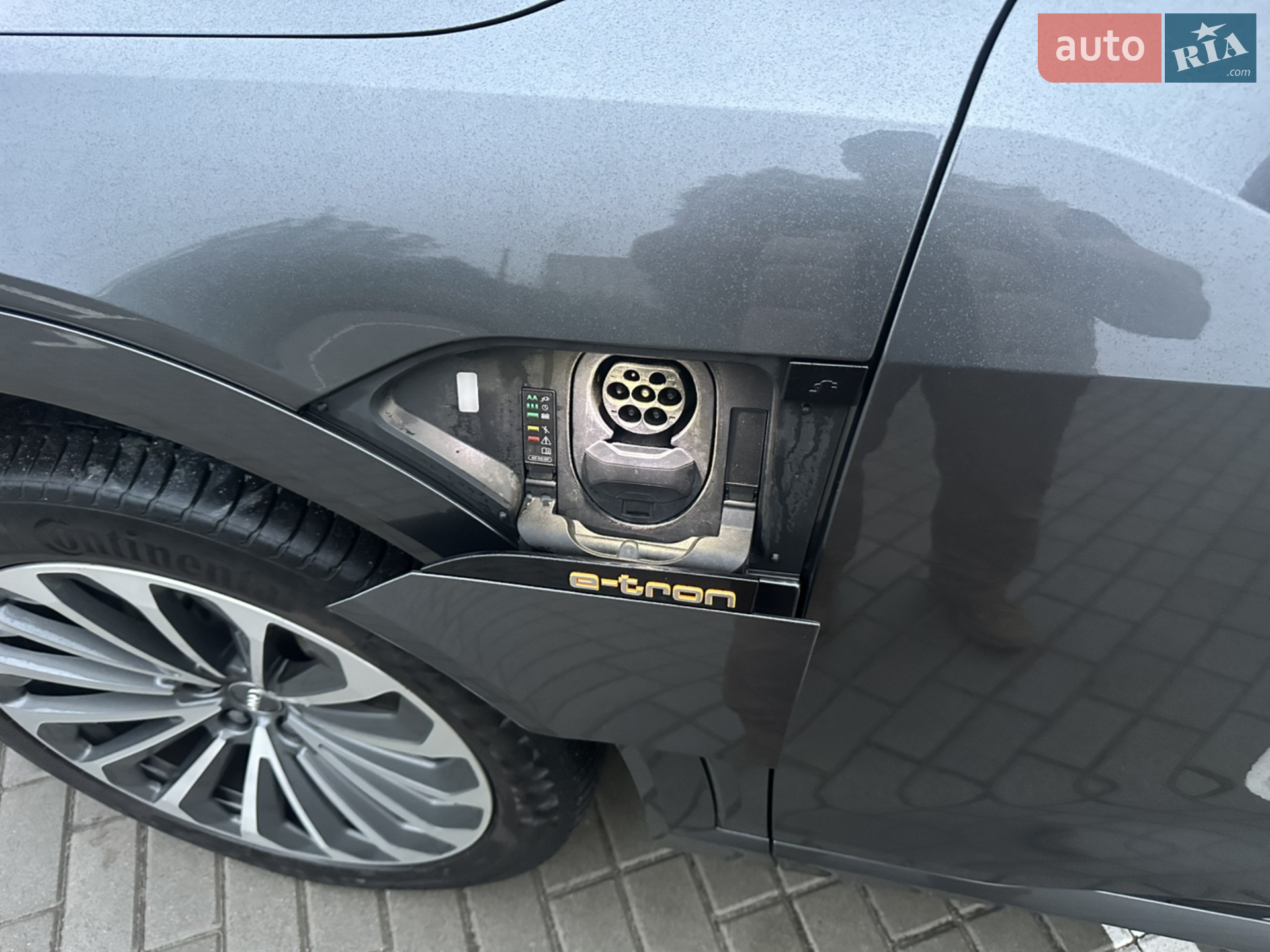 2020 Audi e-tron Sportback - мініатюра 35