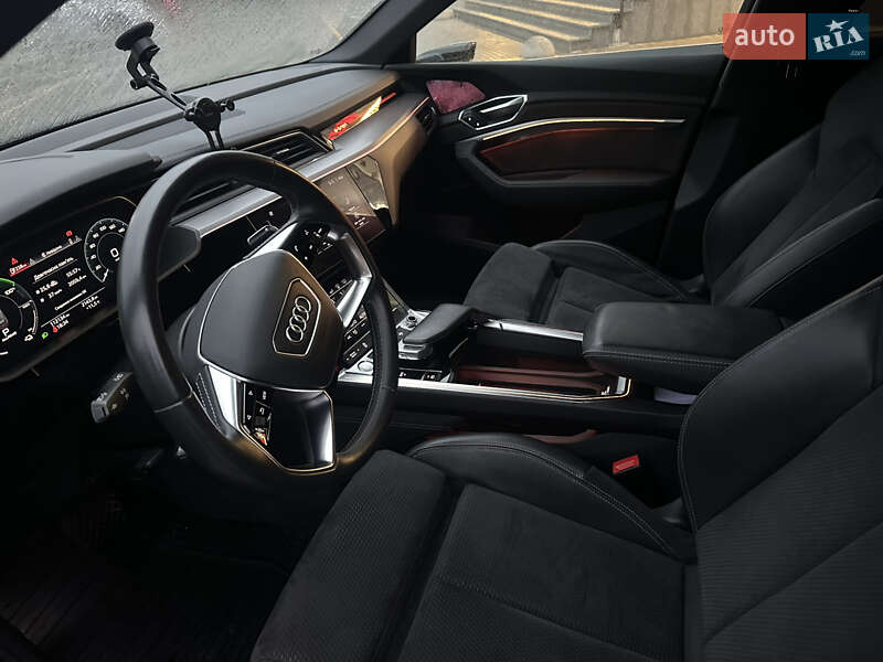 Позашляховик / Кросовер Audi e-tron Sportback 2020 в Хмельницькому фото 35 Позашляховик / Кросовер Audi e-tron Sportback 2020 в Хмельницькому