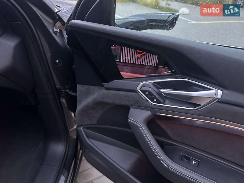 Позашляховик / Кросовер Audi e-tron Sportback 2020 в Хмельницькому фото 46 Позашляховик / Кросовер Audi e-tron Sportback 2020 в Хмельницькому