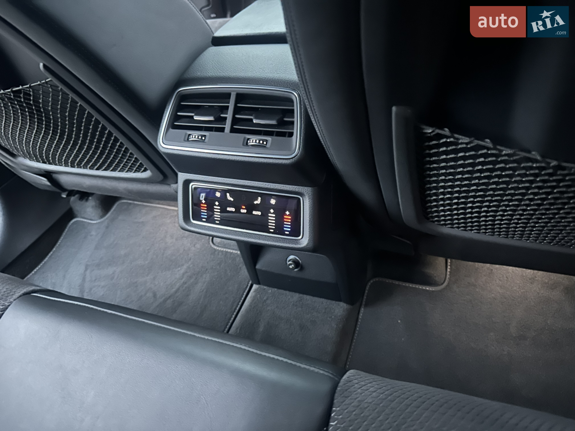 2020 Audi e-tron Sportback - мініатюра 45
