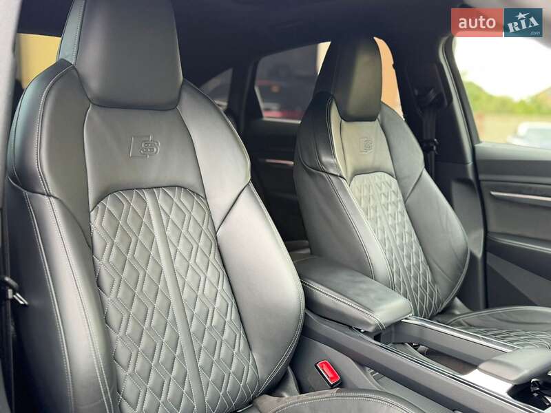 Внедорожник / Кроссовер Audi e-tron Sportback 2021 в Днепре