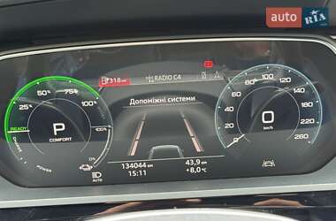 Внедорожник / Кроссовер Audi e-tron Sportback 2021 в 