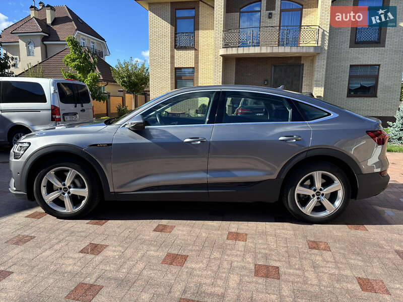 Внедорожник / Кроссовер Audi e-tron Sportback 2021 в Киеве