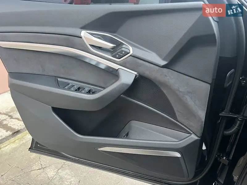 Audi e-tron Sportback 2020 VIN WAUZZZGE8MB022497 фото оголошення 30 з 62