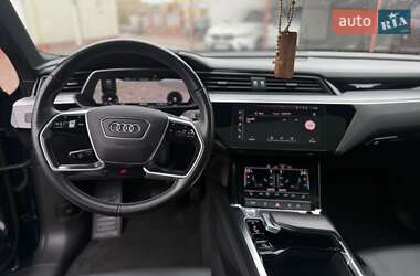 Внедорожник / Кроссовер Audi e-tron Sportback 2019 в 