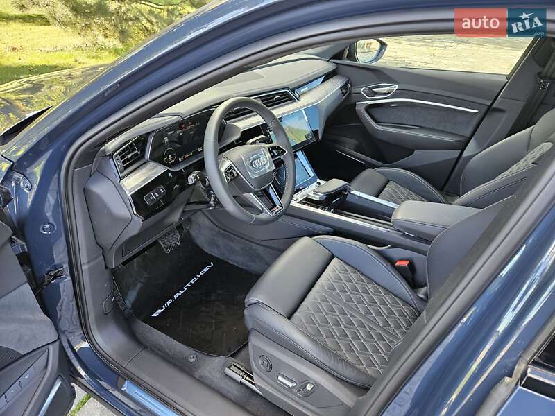 Внедорожник / Кроссовер Audi e-tron Sportback 2022 в Киеве фото 15 Внедорожник / Кроссовер Audi e-tron Sportback 2022 в Киеве