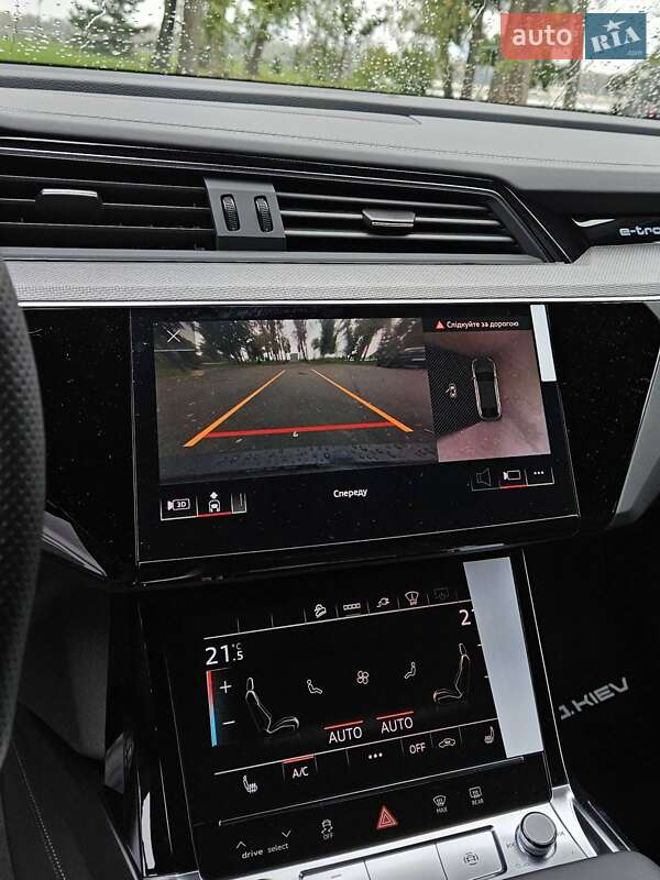 Внедорожник / Кроссовер Audi e-tron Sportback 2022 в Киеве фото 23 Внедорожник / Кроссовер Audi e-tron Sportback 2022 в Киеве
