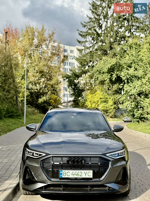 Внедорожник / Кроссовер Audi e-tron Sportback 2020 в Львове