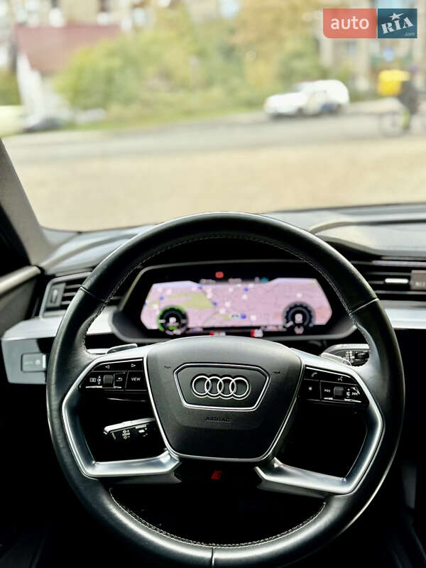 Внедорожник / Кроссовер Audi e-tron Sportback 2020 в Львове