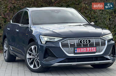 Позашляховик / Кросовер Audi e-tron Sportback 2021 в Стрию