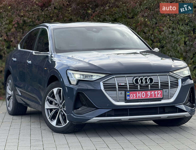 Внедорожник / Кроссовер Audi e-tron Sportback 2021 в Стрые
