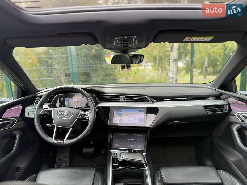 Внедорожник / Кроссовер Audi e-tron Sportback 2021 в Стрые