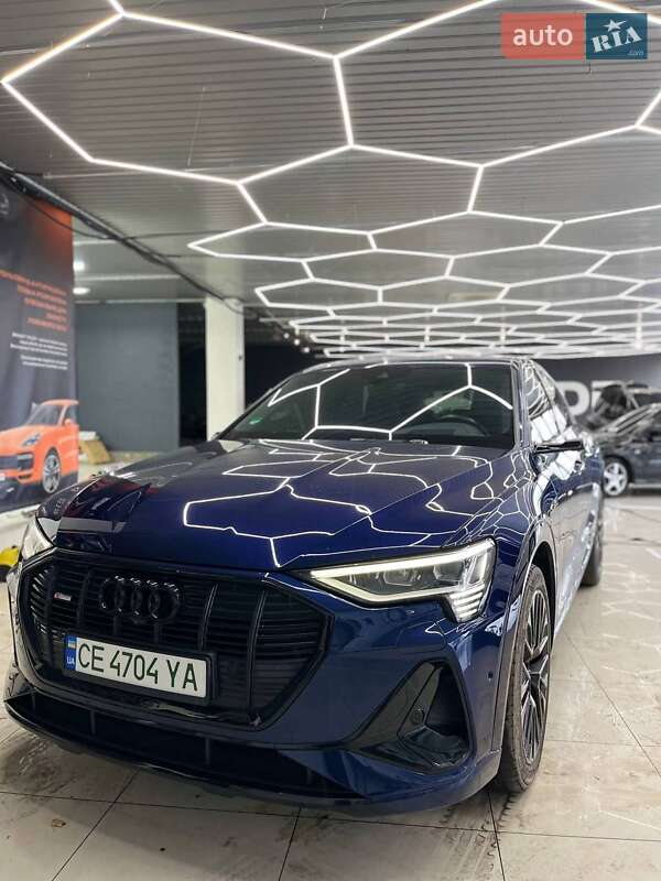 Внедорожник / Кроссовер Audi e-tron Sportback 2021 в Днепре