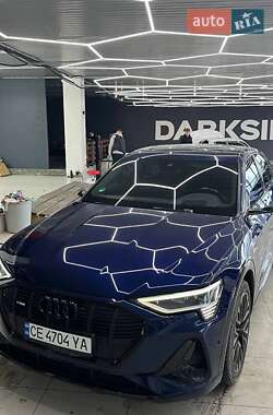 Внедорожник / Кроссовер Audi e-tron Sportback 2021 в 