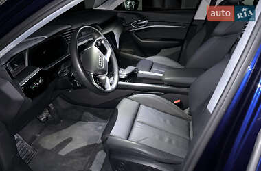 Внедорожник / Кроссовер Audi e-tron Sportback 2023 в 