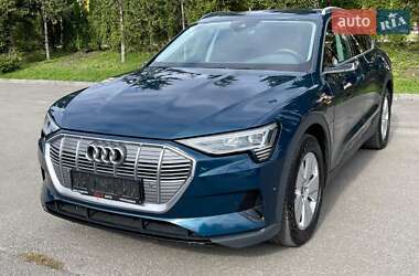 Позашляховик / Кросовер Audi e-tron Sportback 2020 в 