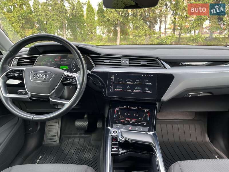 Внедорожник / Кроссовер Audi e-tron Sportback 2020 в Тернополе